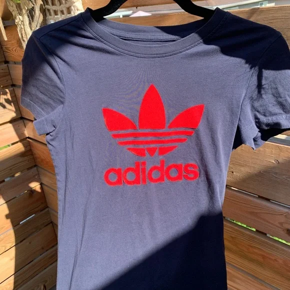 ADIDAS T-SHIRT - Picture 2 of 5